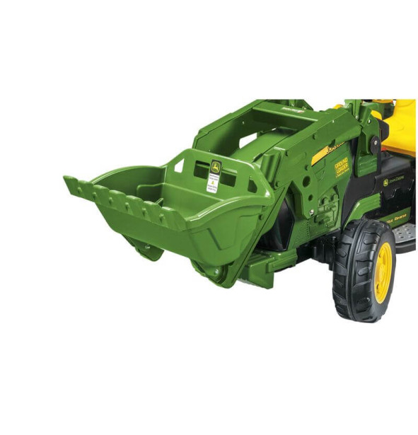 „John Deere“ traktorius su žemės krautuvu